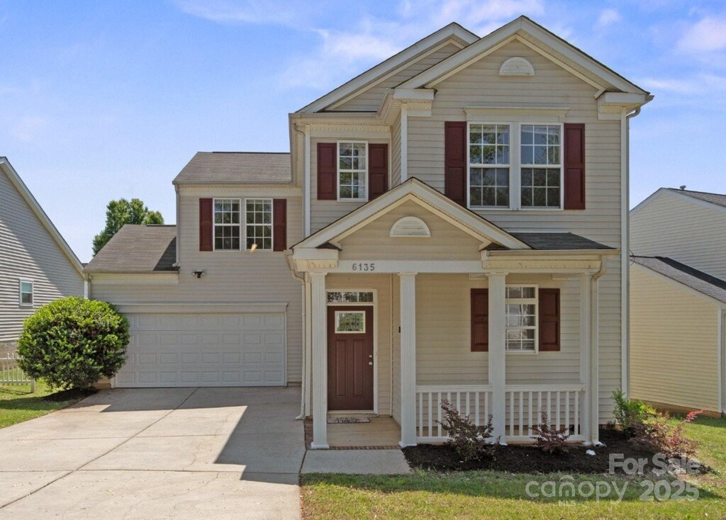 6135 Raisin Tree Ln, Charlotte, NC 28215 - photo 1