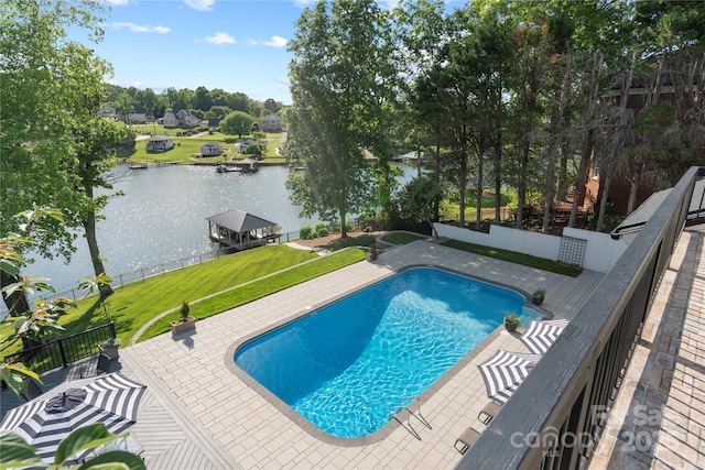 4039 5th St NW, Hickory, NC 28601 - view of swimming pool featuring a water view, a lawn, and view of scattered trees