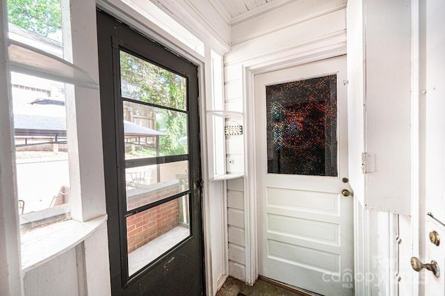 310 1st St NE, Hickory, NC 28601 - view of doorway to outside
