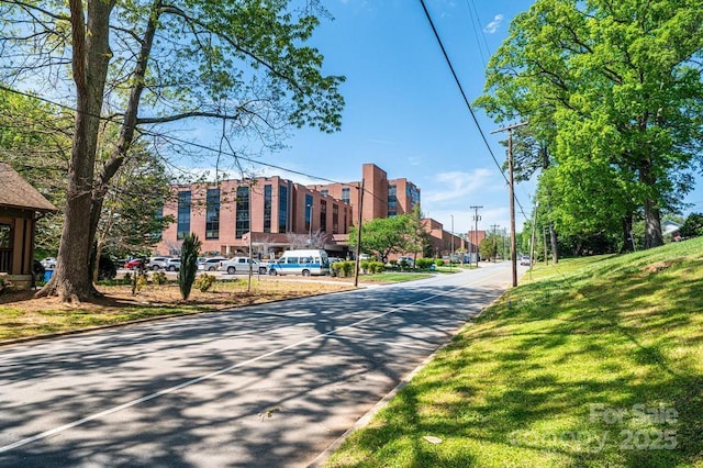 310 1st St NE, Hickory, NC 28601 - view of road