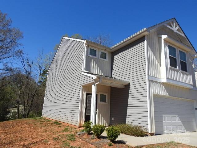 719 N Kelly St, Statesville, NC 28677 - photo 3