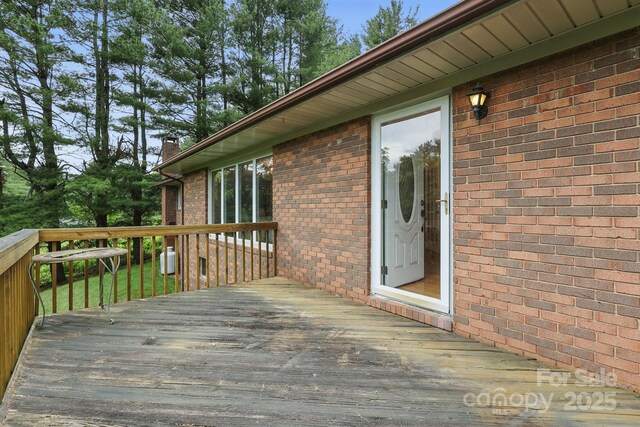 174 Sunny Knoll Ln, Boone, NC 28607 - view of wooden terrace