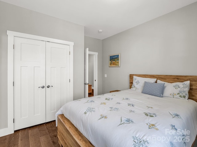 231 Leyland Cir, Hendersonville, NC 28792 - bedroom featuring wood finished floors and a closet