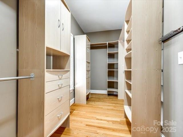 15618 Eagleview Dr, Charlotte, NC 28278 - photo 17