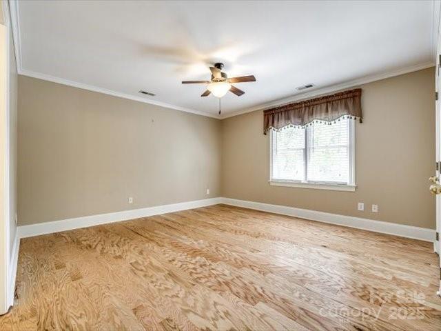 15618 Eagleview Dr, Charlotte, NC 28278 - photo 25