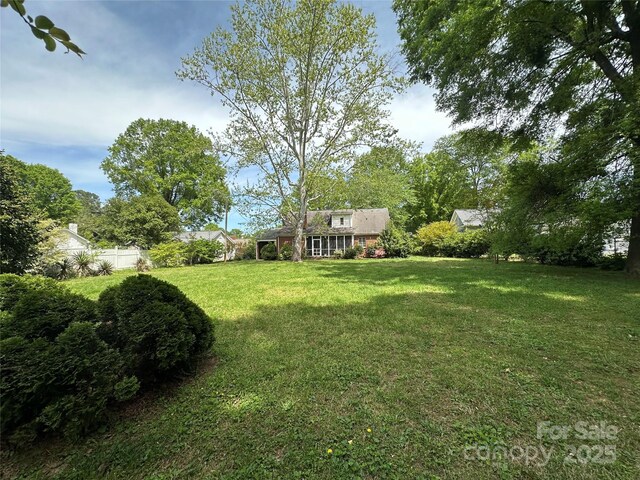 404 S Mulberry St, Cherryville, NC 28021 - view of yard with fence