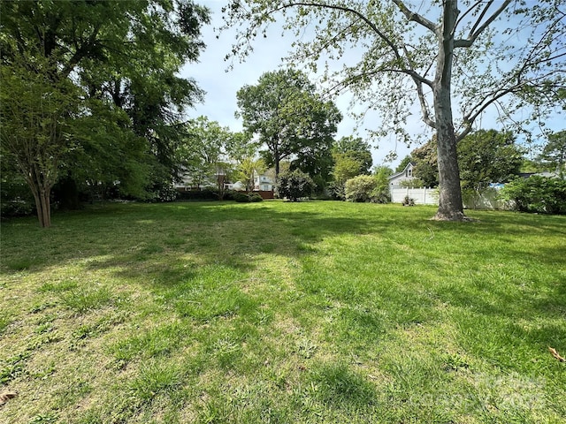 404 S Mulberry St, Cherryville, NC 28021 - view of yard featuring fence