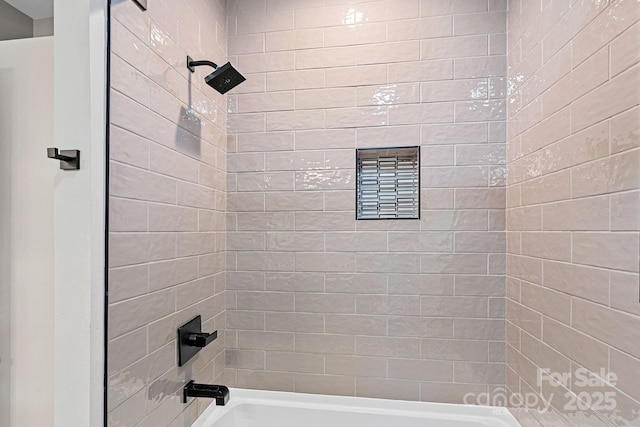 127 Holt Ln, Mooresville, NC 28117 - bathroom with shower / bath combination