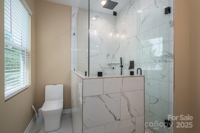 3121 Suffolk Dr, Shelby, NC 28152 - full bathroom featuring a marble finish shower, toilet, and baseboards