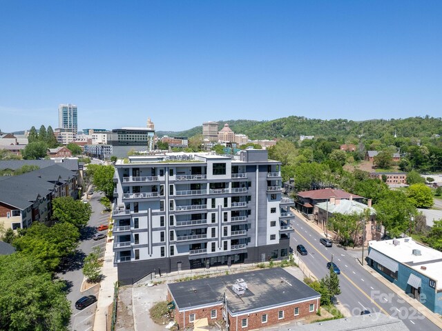 bird's eye view featuring a view of city