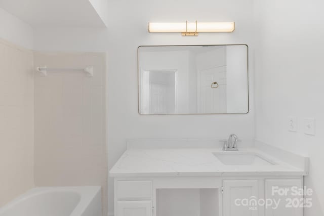 6523 Clavell Ln Unit I, Charlotte, NC 28210 - full bath featuring vanity and bathtub / shower combination