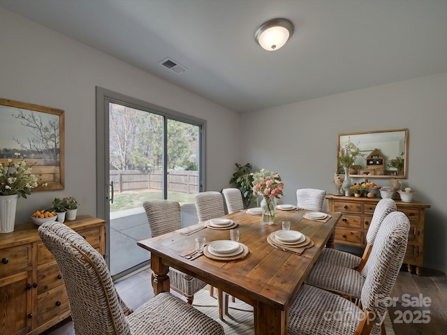 4018 Larkhaven Village Dr, Charlotte, NC 28215 - photo 3