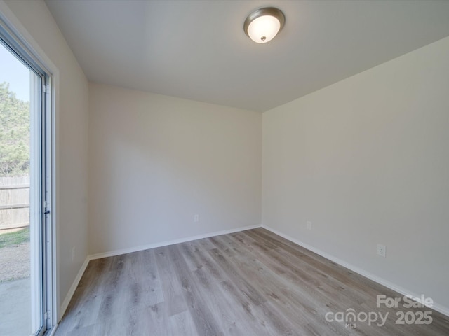 4018 Larkhaven Village Dr, Charlotte, NC 28215 - photo 15