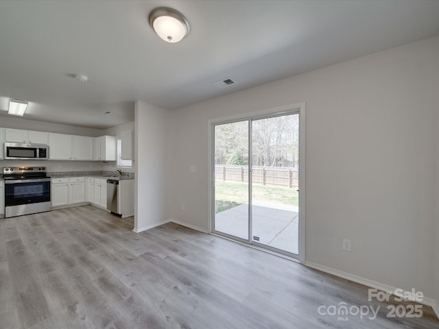 4018 Larkhaven Village Dr, Charlotte, NC 28215 - photo 16
