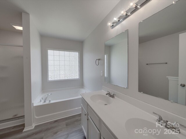 4018 Larkhaven Village Dr, Charlotte, NC 28215 - photo 31