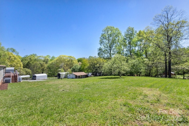 2942 Denwood Dr, Claremont, NC 28610 - view of yard