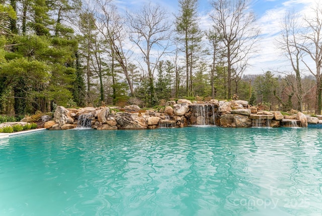 view of swimming pool