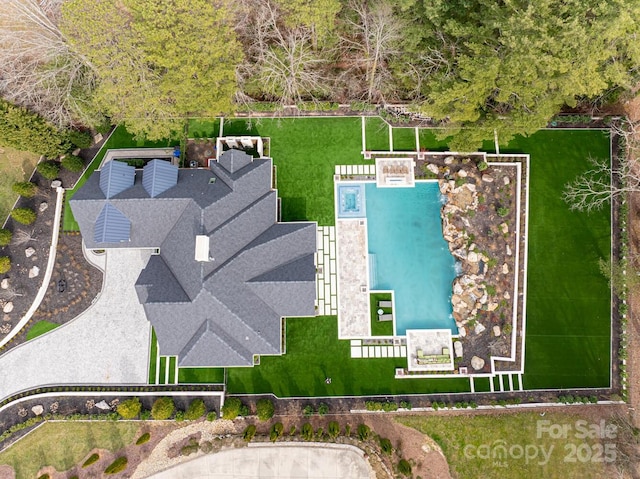 drone / aerial view