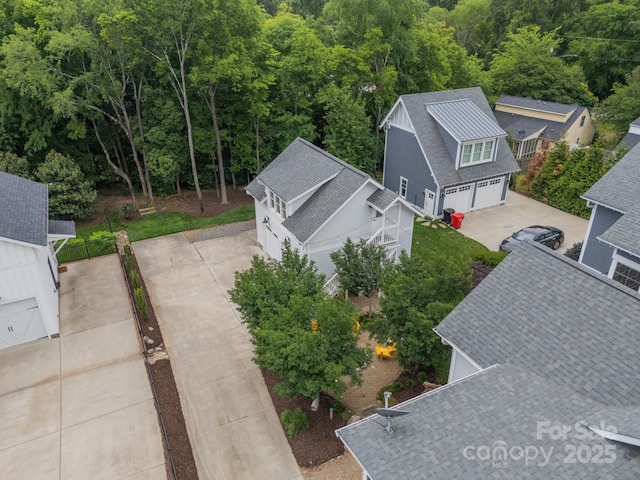 365 Delburg St, Davidson, NC 28036 - aerial view of a heavily wooded area