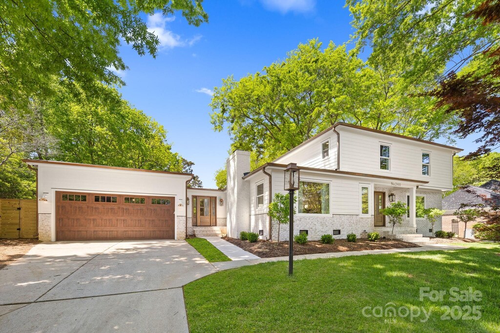 2411 Ainsdale Rd, Charlotte, NC 28226 - photo 1