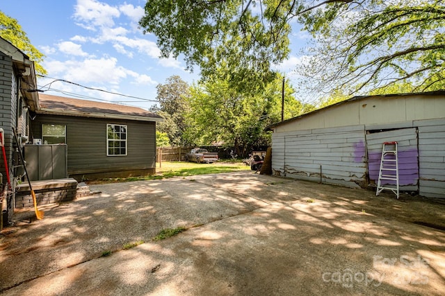 3919 Sarah Dr Unit 14, Charlotte, NC 28217 - view of patio with fence