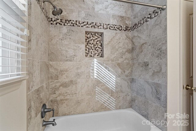 9100 Cameron Wood Dr, Charlotte, NC 28210 - photo 30