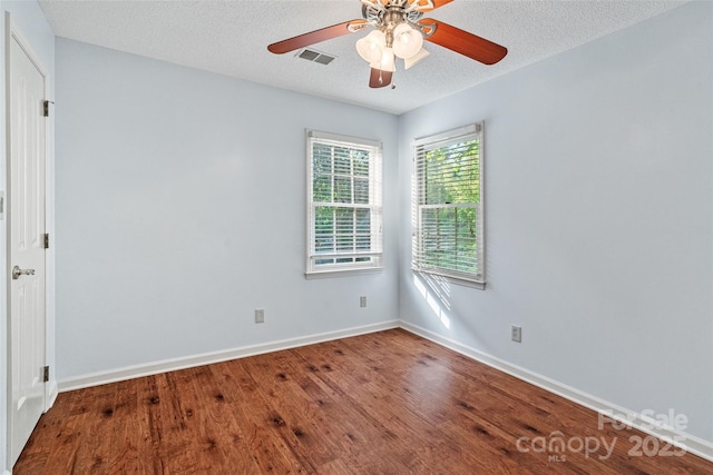 9100 Cameron Wood Dr, Charlotte, NC 28210 - photo 31