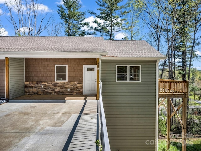 1938 Upper Ridgewood Blvd, Hendersonville, NC 28791 - exterior space