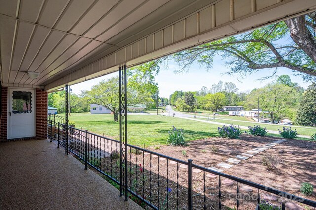 3340 Wrenwood Dr, Newton, NC 28658 - view of patio