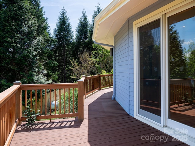 15 Sassy Ln, Asheville, NC 28805 - view of wooden terrace