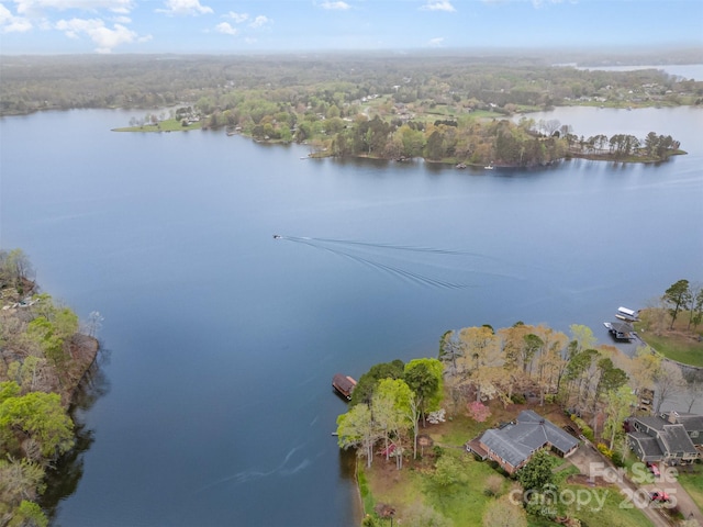 106 S Oakwood Dr, Kings Mountain, NC 28086 - aerial view with a view of trees and a water view
