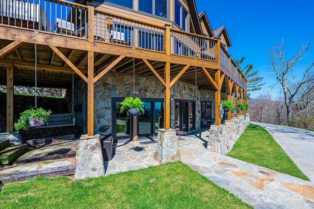view of patio featuring a wooden deck