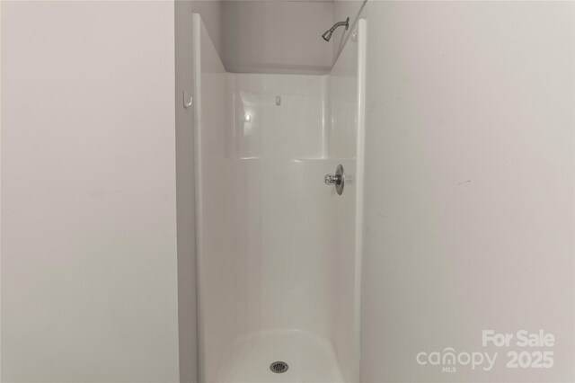 304 W Fourth St, Cherryville, NC 28021 - bathroom featuring a stall shower