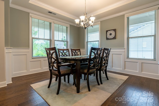 16711 Monocacy Blvd, Huntersville, NC 28078 - dining room with visible vents, a wealth of natural light, and a decorative wall