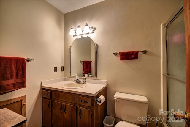 134 Raven Rdg, Maggie Valley, NC 28751 - full bathroom featuring vanity, toilet, and an enclosed shower