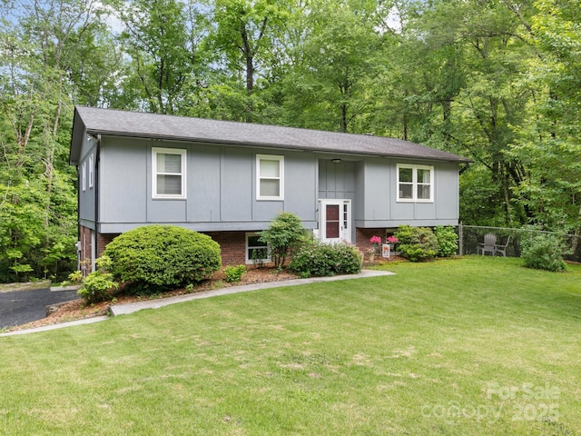1 Laurel Forest Dr, Horse Shoe, NC 28742 - raised ranch with brick siding