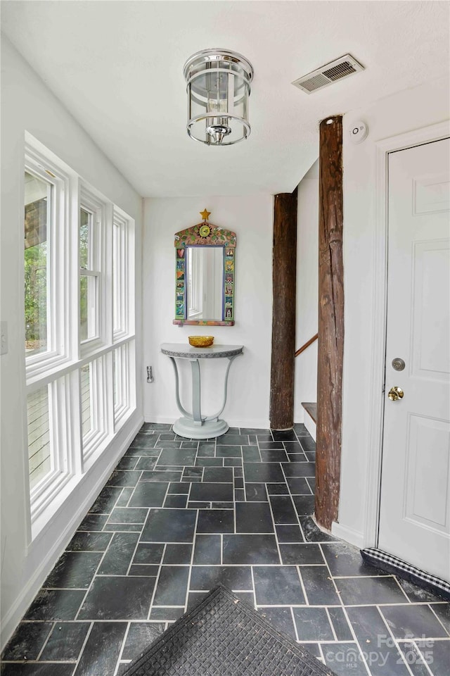 39 Tatham Rd, Hendersonville, NC 28792 - corridor featuring visible vents and baseboards