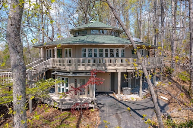 39 Tatham Rd, Hendersonville, NC 28792 - view of front of property featuring a wooden deck and aphalt driveway