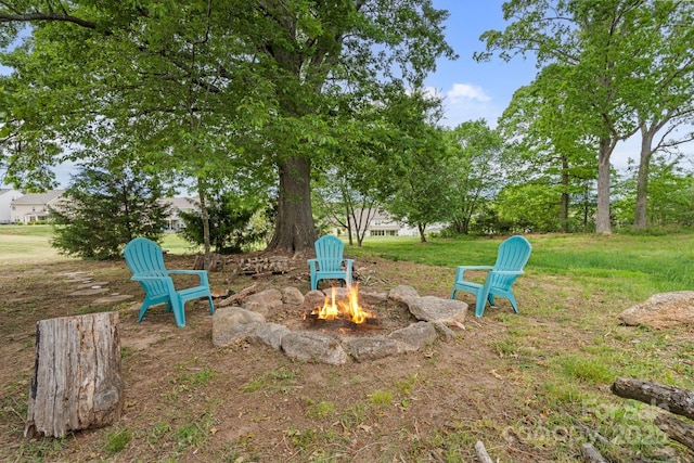 176 Jennymarie Rd, Mooresville, NC 28115 - view of yard with a fire pit