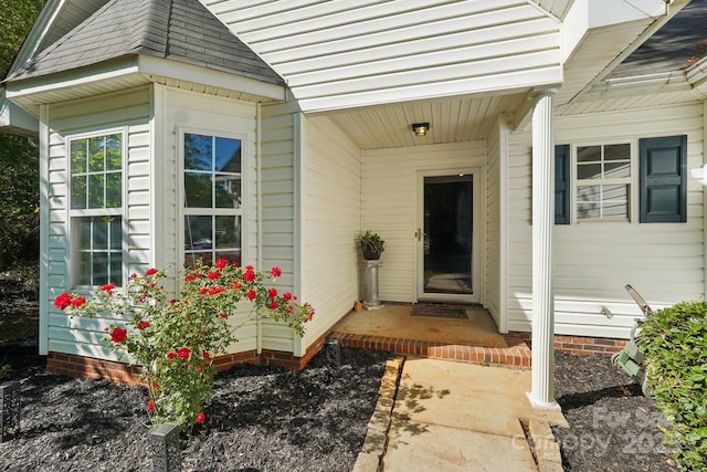 9200 Forest Green Dr, Charlotte, NC 28227 - entrance to property featuring a shingled roof
