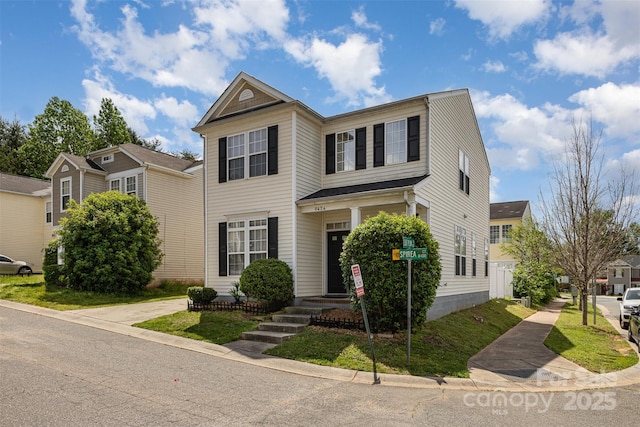 8424 Spirea Ct, Charlotte, NC 28215 - view of front facade