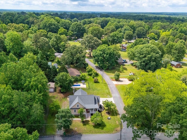 bird's eye view of a heavily wooded area