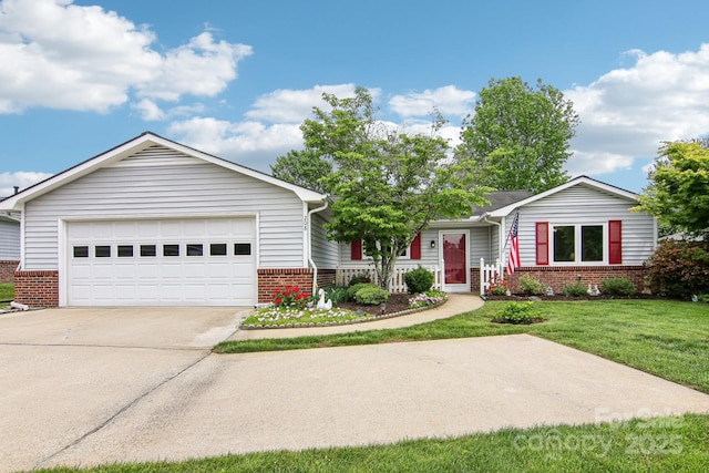 208 Dartcrest Dr, Hendersonville, NC 28792 - single story home with an attached garage, concrete driveway, a front lawn, and brick siding