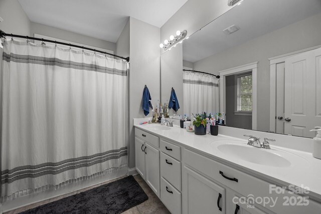 1508 Peaceful Way Dr, Charlotte, NC 28206 - full bathroom with double vanity