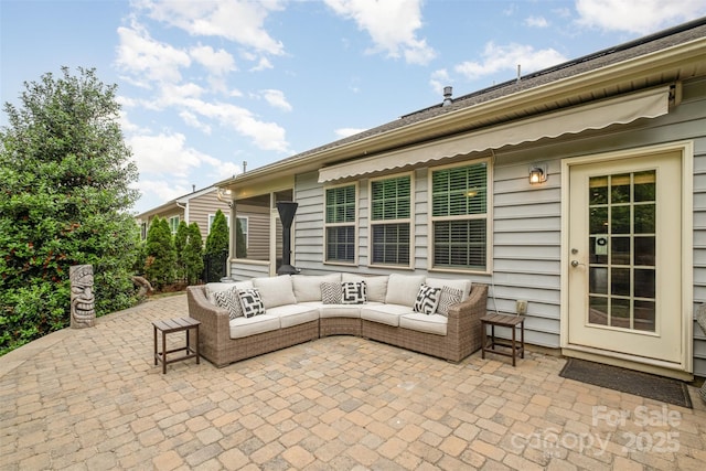 view of patio featuring an outdoor hangout area