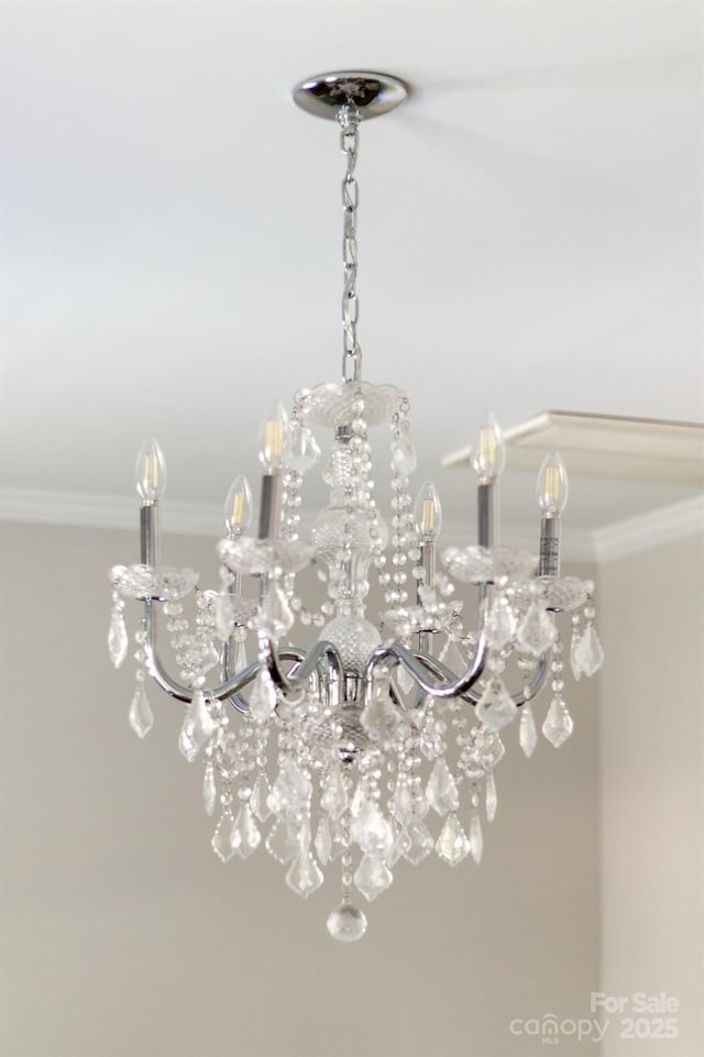 14812 Stonegreen Ln, Huntersville, NC 28078 - details with ornamental molding