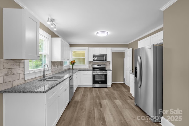 105 N Baldwin Ave, Kannapolis, NC 28083 - photo 13