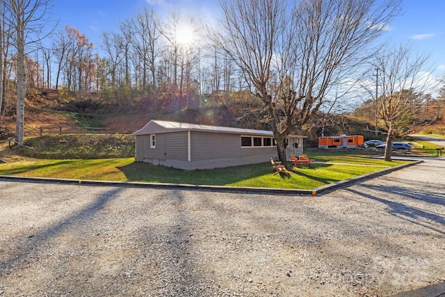 456 Newtown Rd, Rosman, NC 28772 - view of front of property with a front lawn