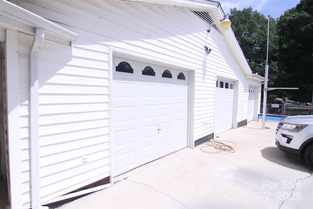 201 Mitchell St, Belmont, NC 28012 - garage with concrete driveway