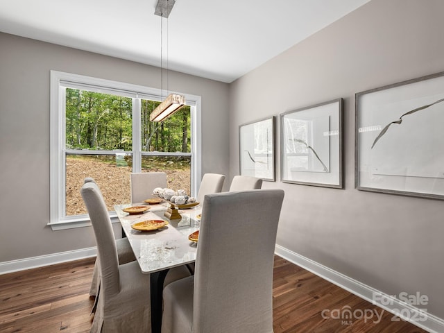 636 Crystal Heights Dr, Hendersonville, NC 28739 - dining space featuring dark wood-style flooring and baseboards